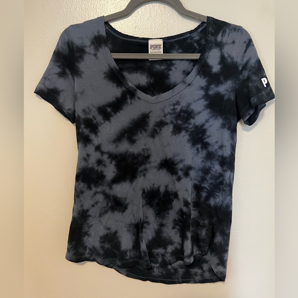 PINK navy tie dye t-shirt